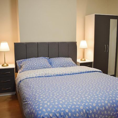 Birmingham City Centre Bedroom, Parking, Wifi, Kitchen, Living Room מראה חיצוני תמונה
