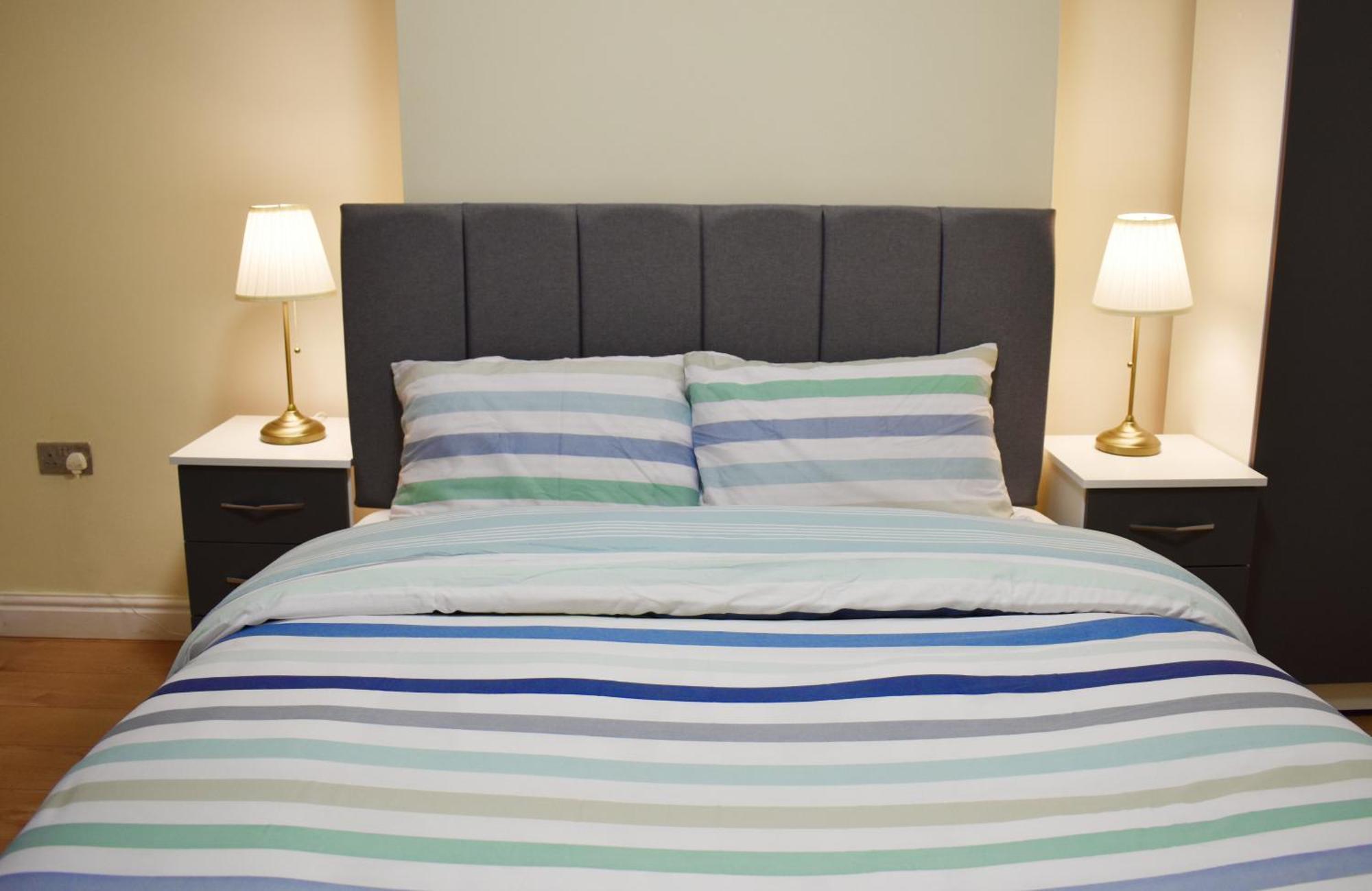 Birmingham City Centre Bedroom, Parking, Wifi, Kitchen, Living Room מראה חיצוני תמונה