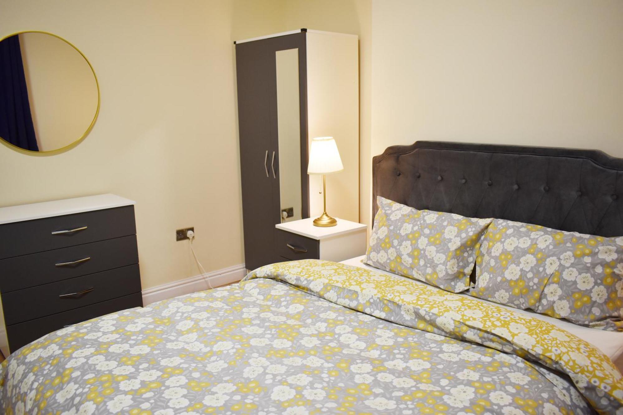 Birmingham City Centre Bedroom, Parking, Wifi, Kitchen, Living Room מראה חיצוני תמונה